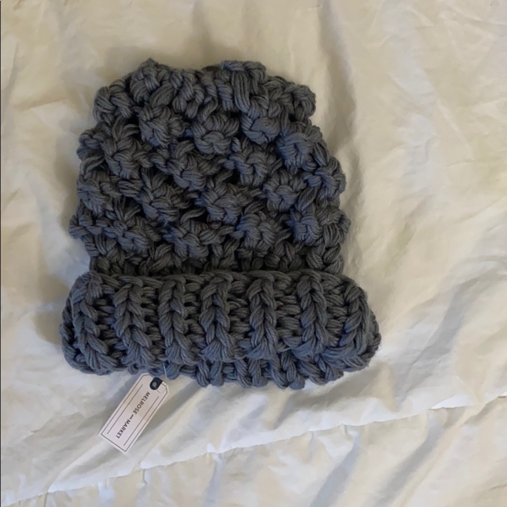 never been worn beanie! WITH TAGS